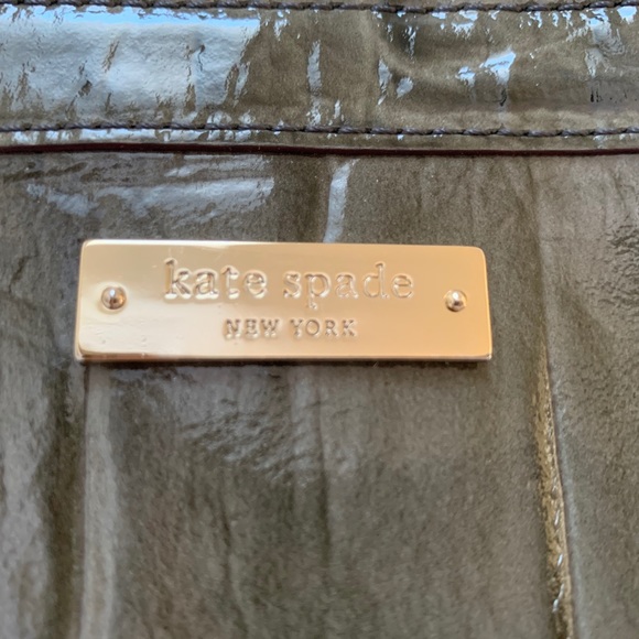 Kate Spade Faux Croc Crossbody Mini Purse - Picture 2 of 7